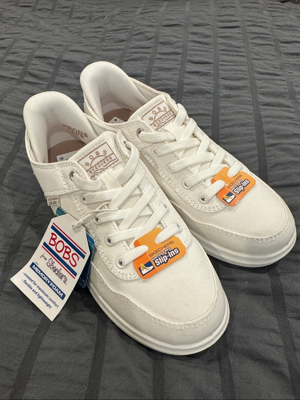 Bobs Skechers White Low-Top Hands Free Slip On Sneakers - Picture 2 of 7